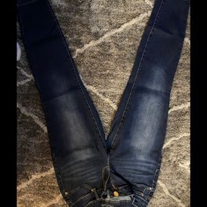 Maurices jeans